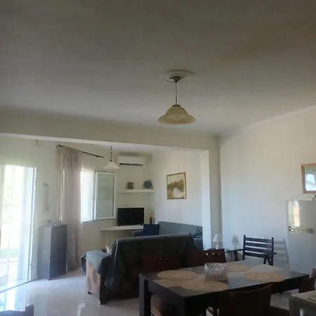 Flogita Holiday Apartments * فلوغيتا